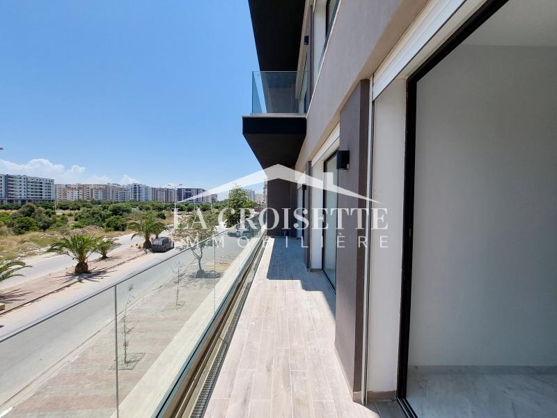 Appartement S+3 avec terrasse aux Jardins de Carthage